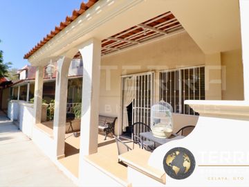 VENTA CASA  Villas del Benavente I Celaya