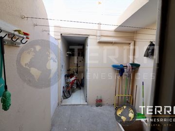 VENTA CASA  Villas del Benavente I Celaya