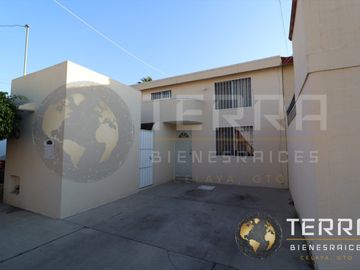 VENTA CASA  Villas del Benavente I Celaya