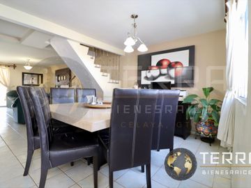 VENTA CASA  Villas del Benavente I Celaya