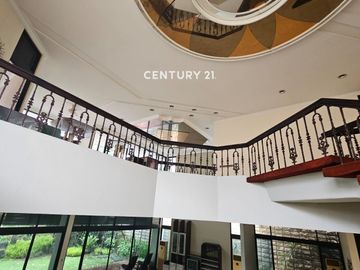Rumah Mewah 2 Lantai Siap Huni Di Pondok Indah WT 17739