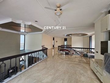 Rumah Mewah 2 Lantai Siap Huni Di Pondok Indah WT 17739
