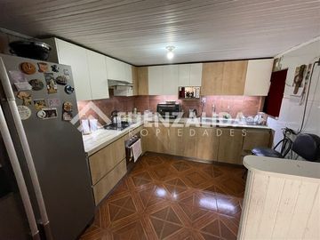 Casa en venta de 4 dorm. en Pudahuel