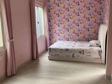CLUSTER FLAMINGO THE SPRINGS GADING SERPONG SEMI FURNISHED DIJUAL