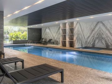Condominio con balcón, alberca, 2 parques, jacuzzi, juegos, venta,Col. Napoles