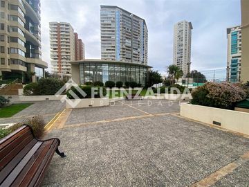 Departamento en venta de 4 dorm. en Viña del Mar