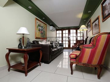 Casa en Venta en Parque Bustamante