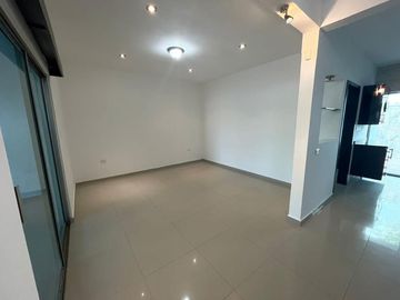 CASA EN VENTA EN LA COLONIA MANUEL NIETO EN BOCA DEL RIO,VERACRUZ