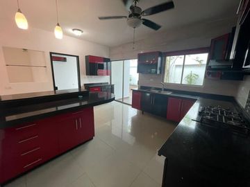 CASA EN VENTA EN LA COLONIA MANUEL NIETO EN BOCA DEL RIO,VERACRUZ