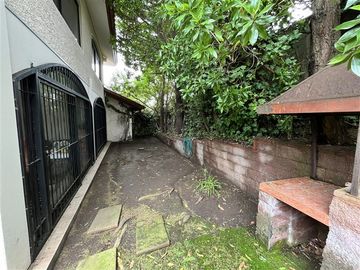 Casa en venta 375 m2 en 745 de terr piscina Concón Montemar