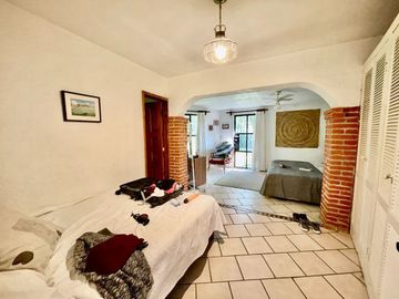 Hermosa Casa de Una Planta en Venta