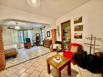 Hermosa Casa de Una Planta en Venta