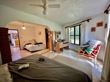 Hermosa Casa de Una Planta en Venta