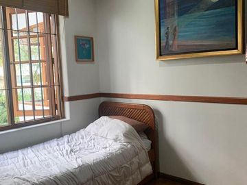 ACOGEDORA CASA EN VENTA EN EXCELENTE UBICACION, AURORA-MIRAFLORES