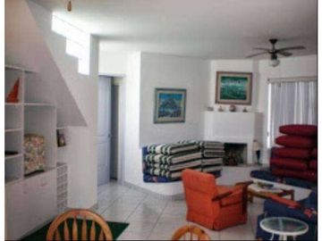 LINDA CASA DE PLAYA EN CONDOMINIO PLAYA BONITA – ASIA - CERCA AL BOULEVARD