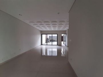 Rumah Luxury Baru Sangat Strategis Di Lengkong Pusat Kota Bandung