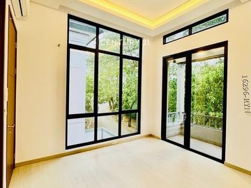Dijual Rumah Brand New Dengan Material Premium Di BSD
