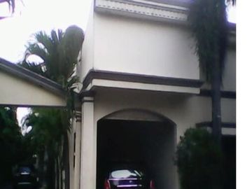 Rumah luas 1300 m2 di Jl Samali Jakarta Selatan, 5907-CW 0811111----