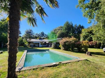 Casa en venta de 3 dorm. en Valdivia