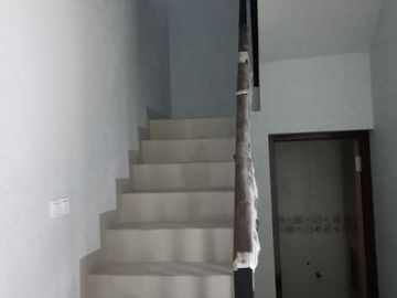 Rumah baru lux modern nyaman di antapani dekat arcamanik