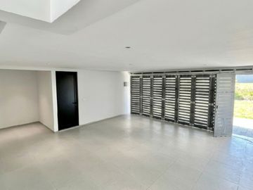 RUMAH MEWAH KONSEP VILLA BUKIT GOLF MEDITERANIA SOMERSET CITRALAND