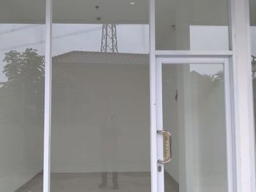 Dijual/Disewakan Kios Gandeng Majestic Point Serpong Tangerang Lokasi Strategis
