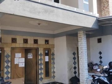 rumah 2 lantai murah bagus cantik Babakan loa Cimahi