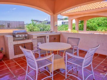 Condominio  a 190 metros de la playa, vista al mar desde el rooftop