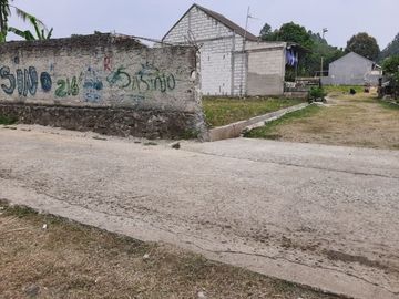 Kapling Dalam Cluster Dekat Sekolah Alam Depok: SHM Pasti