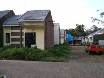 Rumah Subsidi Belakang Polsek Kedungkandang Kota Malang