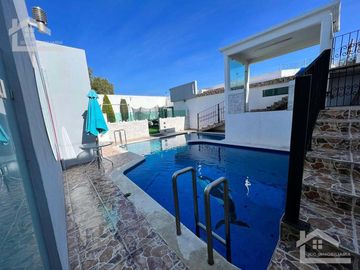 HERMOSA CASA EN VENTA CON ALBERCA EN TIZAYUCA, SE ACEPTA PERMUTA por CASA EN ZONA PLATEADA o SAN JAVIER