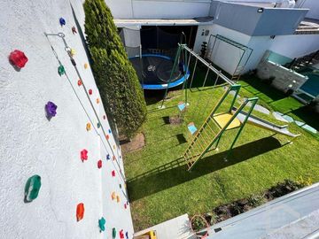 HERMOSA CASA EN VENTA CON ALBERCA EN TIZAYUCA, SE ACEPTA PERMUTA por CASA EN ZONA PLATEADA o SAN JAVIER