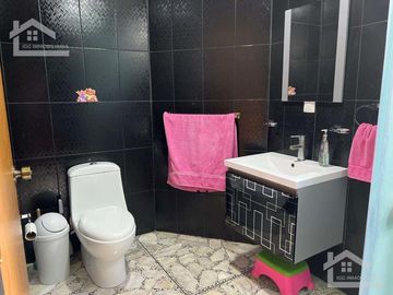 HERMOSA CASA EN VENTA CON ALBERCA EN TIZAYUCA, SE ACEPTA PERMUTA por CASA EN ZONA PLATEADA o SAN JAVIER