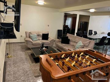HERMOSA CASA EN VENTA CON ALBERCA EN TIZAYUCA, SE ACEPTA PERMUTA por CASA EN ZONA PLATEADA o SAN JAVIER