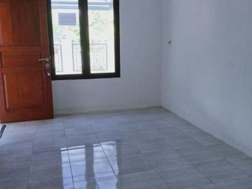 Rumah Minimalis Siap Huni di Tmn Griya Hijau, Alam Sutra