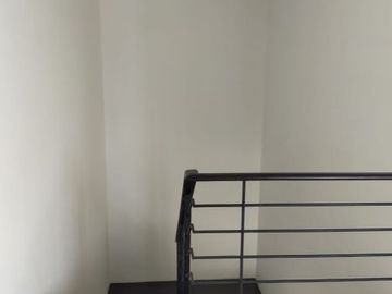 Rumah Mewah Minimalis Modern Lux di Graha Natura Surabaya