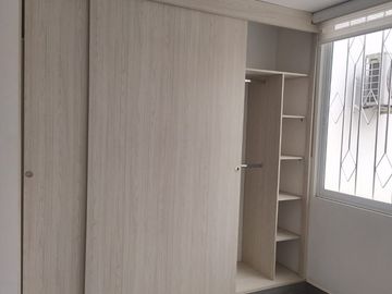 casa en venta en ciudad jardín. Cod V7664