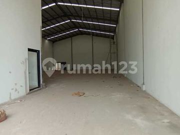 Disewakan Gudang Baru Ijin Industri di Legok Tangerang