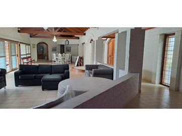 VENTA/ CASA QUINTA/ FINCA/ 6 HEC/TOMA PERMUTAS MDP Y CAPITAL