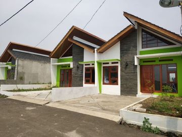 Perumahan Syariah Pinggir Jalan Raya di Ciampea Bogor F522e