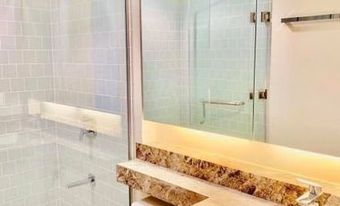 Condominium 3 Bedrooms: 3 Bedrooms Condo For Sale in The Proscenium Sakura Tower Rockwell Makati City