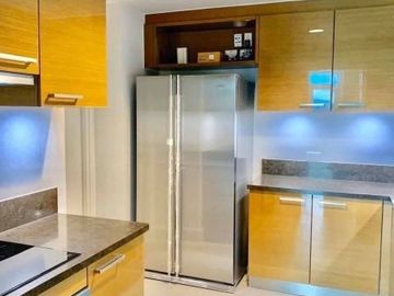 Condominium 3 Bedrooms: 3 Bedrooms Condo For Sale in The Proscenium Sakura Tower Rockwell Makati City
