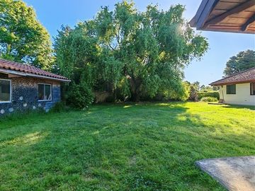 Casa en venta de 4 dorm. en Los Angeles