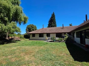 Casa en venta de 4 dorm. en Los Angeles
