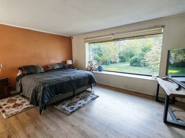 Casa en venta de 4 dorm. en Los Angeles