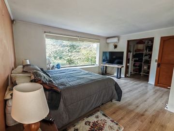 Casa en venta de 4 dorm. en Los Angeles