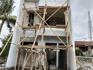 Rumah cluster 2,5 lt dekat ke pintu toll kukusan di Beji Depok Ada Rooftop nya (noey)
