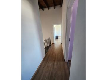 VENTA CASA 3 DORMITORIOS BARRIO CERRADO LOMAS DEL REY MAYU SUMAJ