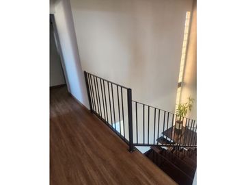 VENTA CASA 3 DORMITORIOS BARRIO CERRADO LOMAS DEL REY MAYU SUMAJ