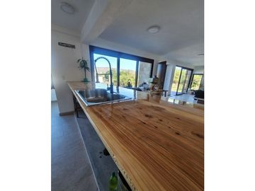 VENTA CASA 3 DORMITORIOS BARRIO CERRADO LOMAS DEL REY MAYU SUMAJ